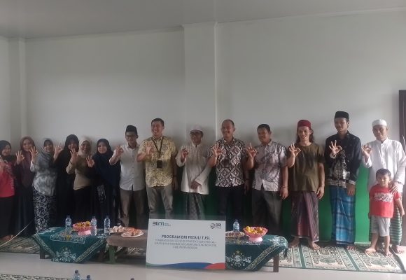 BRI Cabang Cibubur Berikan Bantuan 250 Juta untuk Pembangunan Ruang Kelas di Pesantren Al-Ghazaliyah Bogor
