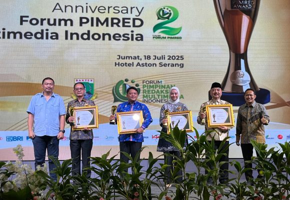 Berusia Muda, Perumda Tirta Patriot Raih Penghargaan Pemimpin Visioner Bidang Air Bersih