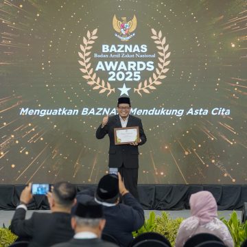 IZI Terima Baznas Awards 2025: Standar HK Terbaik dalam Pengentasan Kemiskinan