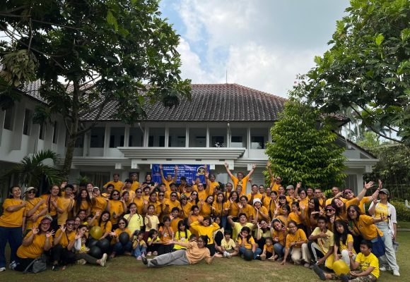 Puncak Perayaan 30 Tahun PPTSB Sektor Harapan Indah: Bersatu, Berkarya, dan Menjadi Berkat