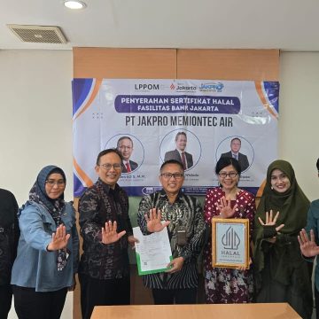 Air bersih PT Jakpro Memiontec Air dan didistribusikan Jaringan PAM Jaya Sudah Bersertifikat Halal