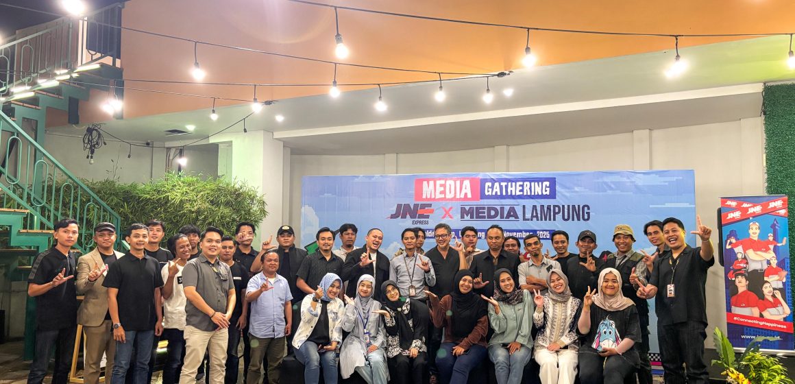 IMG-20251120-WA0147 Makin Sinergi, JNE Ekspress Lampung Gelar Media Gathering