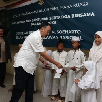Agus Sudono Centre Rayakan Penetapan HM Soeharto sebagai Pahlawan Nasional, Gelar Doa Bareng dan Santunan Yatim