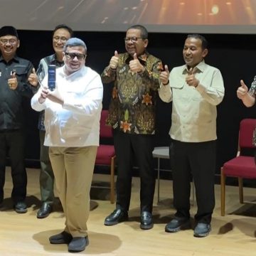 IMG-20251205-WA0037 BPJPH Raih Anugerah Brand Populer Indonesia, Forum Pewarta Halal: Prestasi Membanggakan