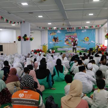 IMG-20251224-WA0103 Relawan Rumah Zakat Jakarta Hadirkan Dongeng dan Kepedulian Kemanusiaan Santri TPQ