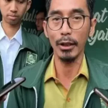Wakil Ketua Komisi III Alit Jamaluddin Kritisi Nilai PAD Baru 71 Persen, Program Pemkot Bekasi Berpotensi Tertunda